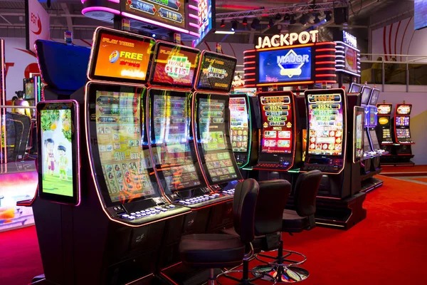 Live football and sports betting interface on cahaya toto